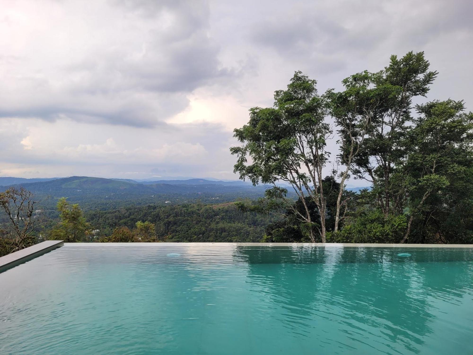 Windale Resorts Pooppara Dış mekan fotoğraf